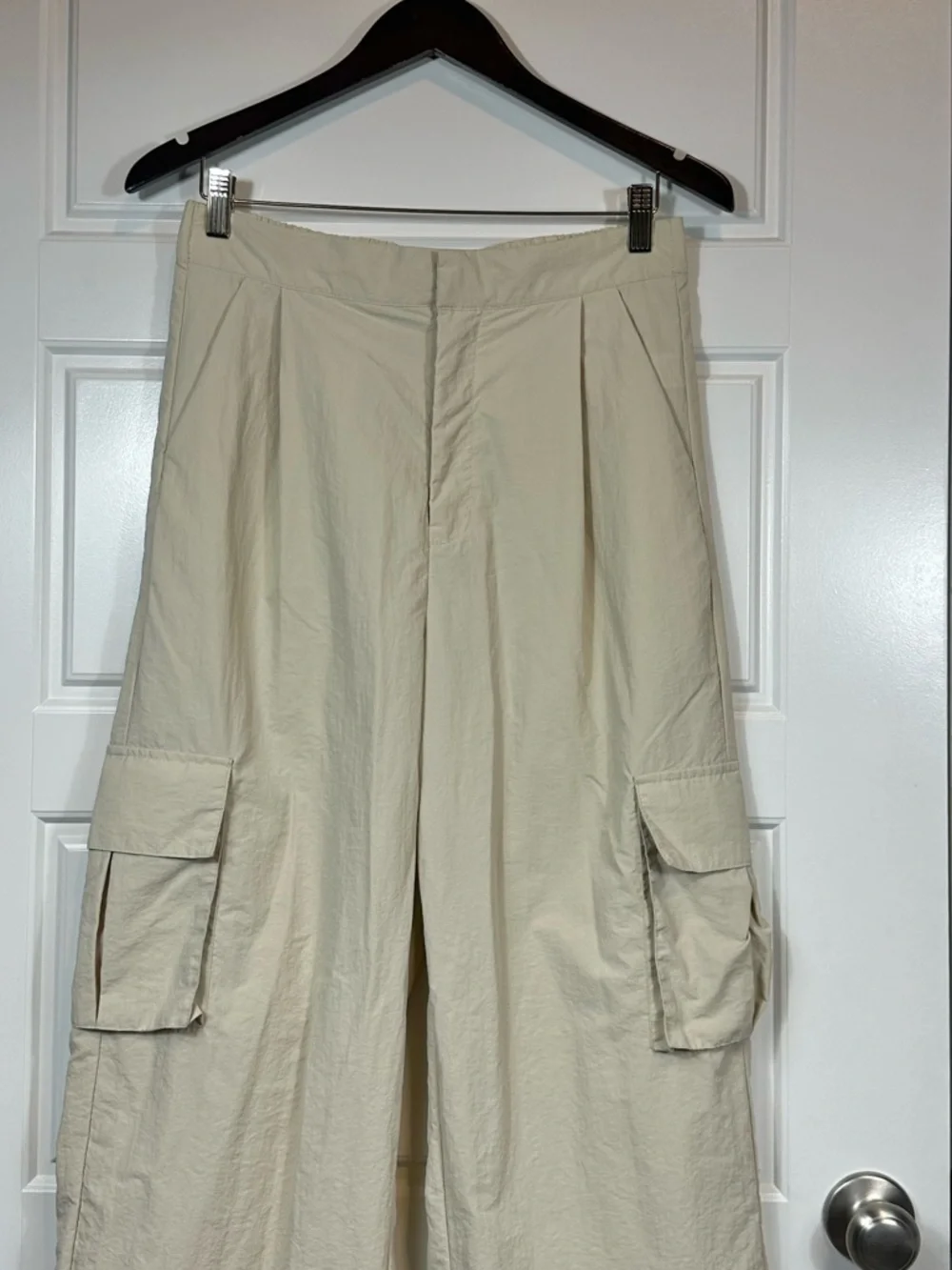 Wilo The Label Anthropologie Wide Leg Parachute Fly Cargo Pants Tan Size Small